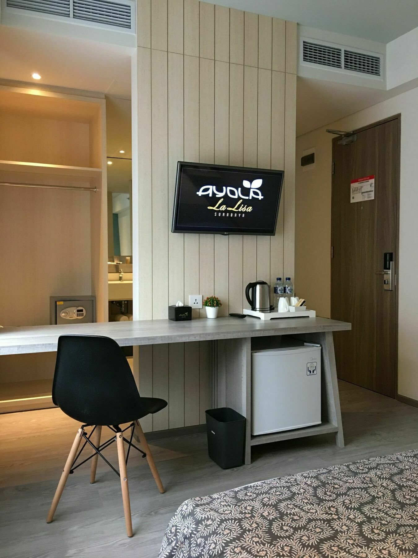 Hotel La Lisa Sorabaya